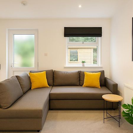 6 Person Apartment In City Centre 카디프 외부 사진